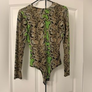 Sexy snake 🐍 bodysuit. Size S